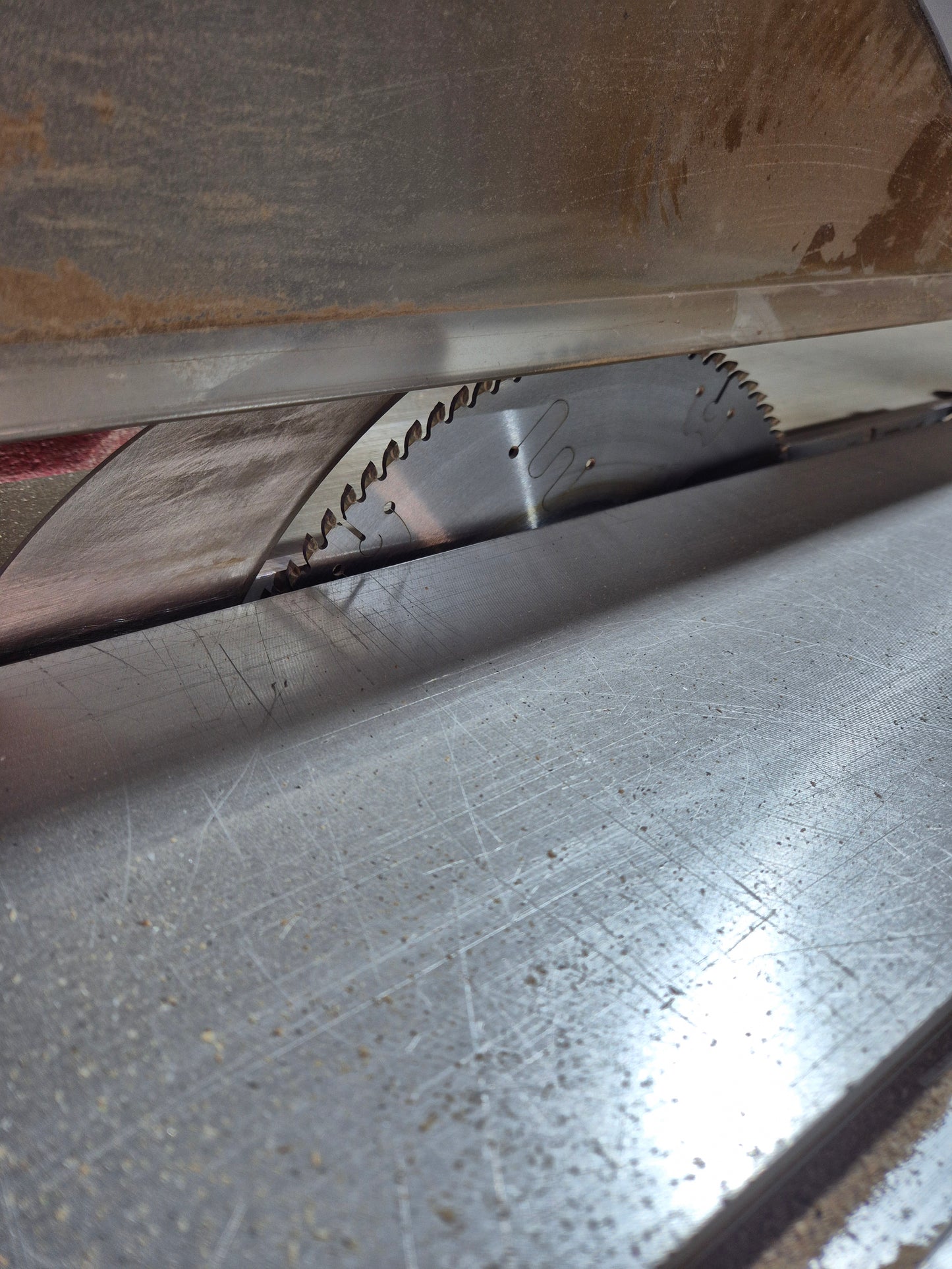 3mm wooden Pegboard Various Size 25mm Hole centres, Shop fitting stock storage display board