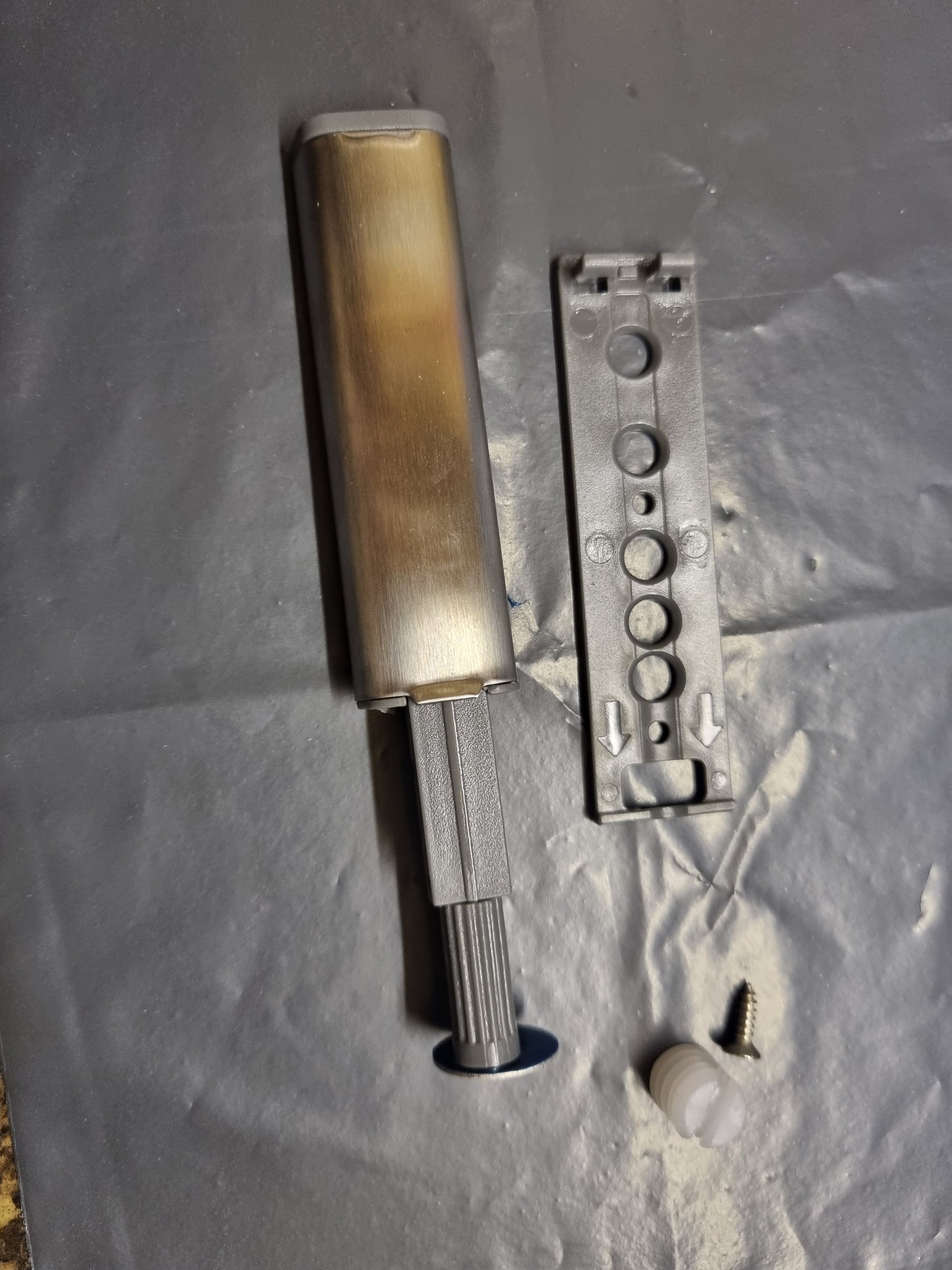 Push to open latch, handleless door opener Zinc cupboard door catch