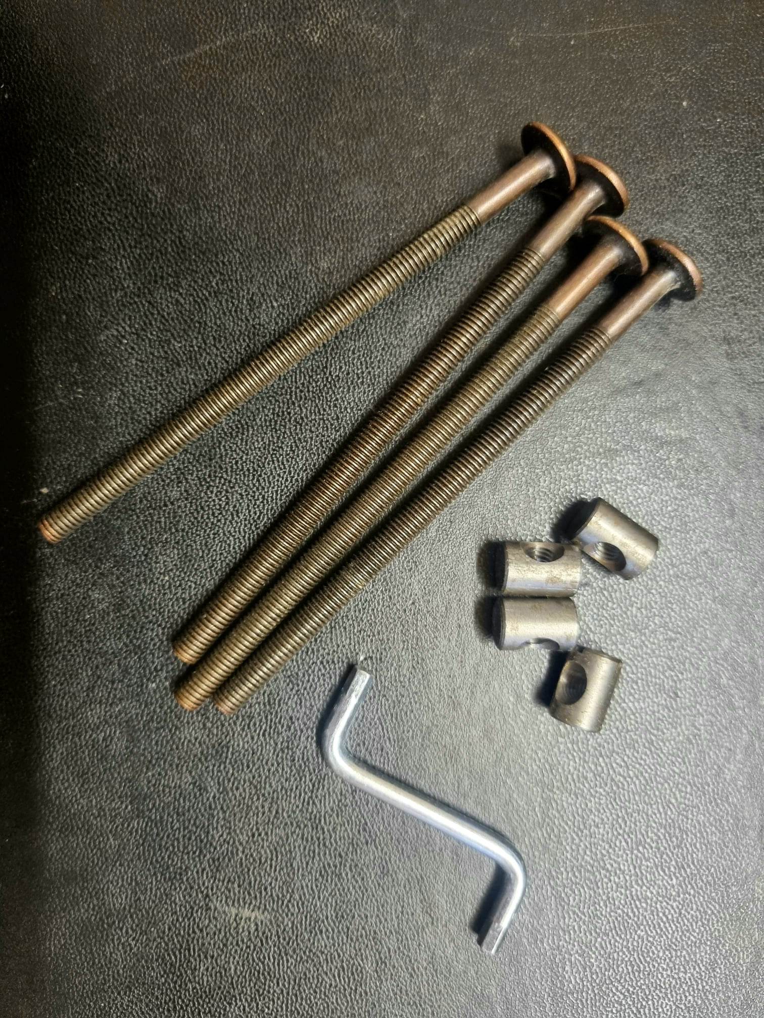Bed, Cot, furniture bolts. Furniture building fixings. pack of 4 bolts