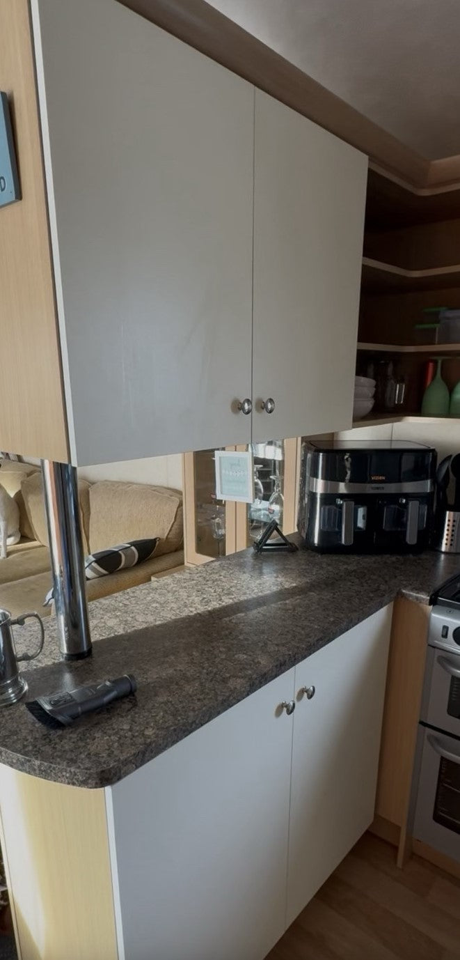 Caravan kitchen replacement doors. Brand new budget kitchen cupboard doors ideal Mobile home cupboard doors