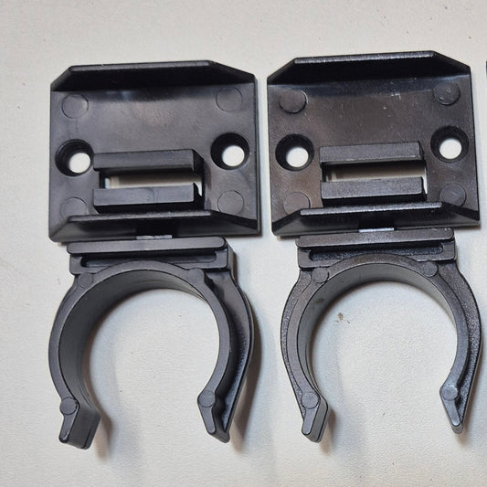 Plinth fitting clips, Kitchen kickboard clip on fittings Pack of 6