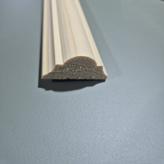 Pine dado rail. TM480 beading to create wall panelling. 1000 x 41 x 20mm Pack of 5 strips. Picture rail or dado rail