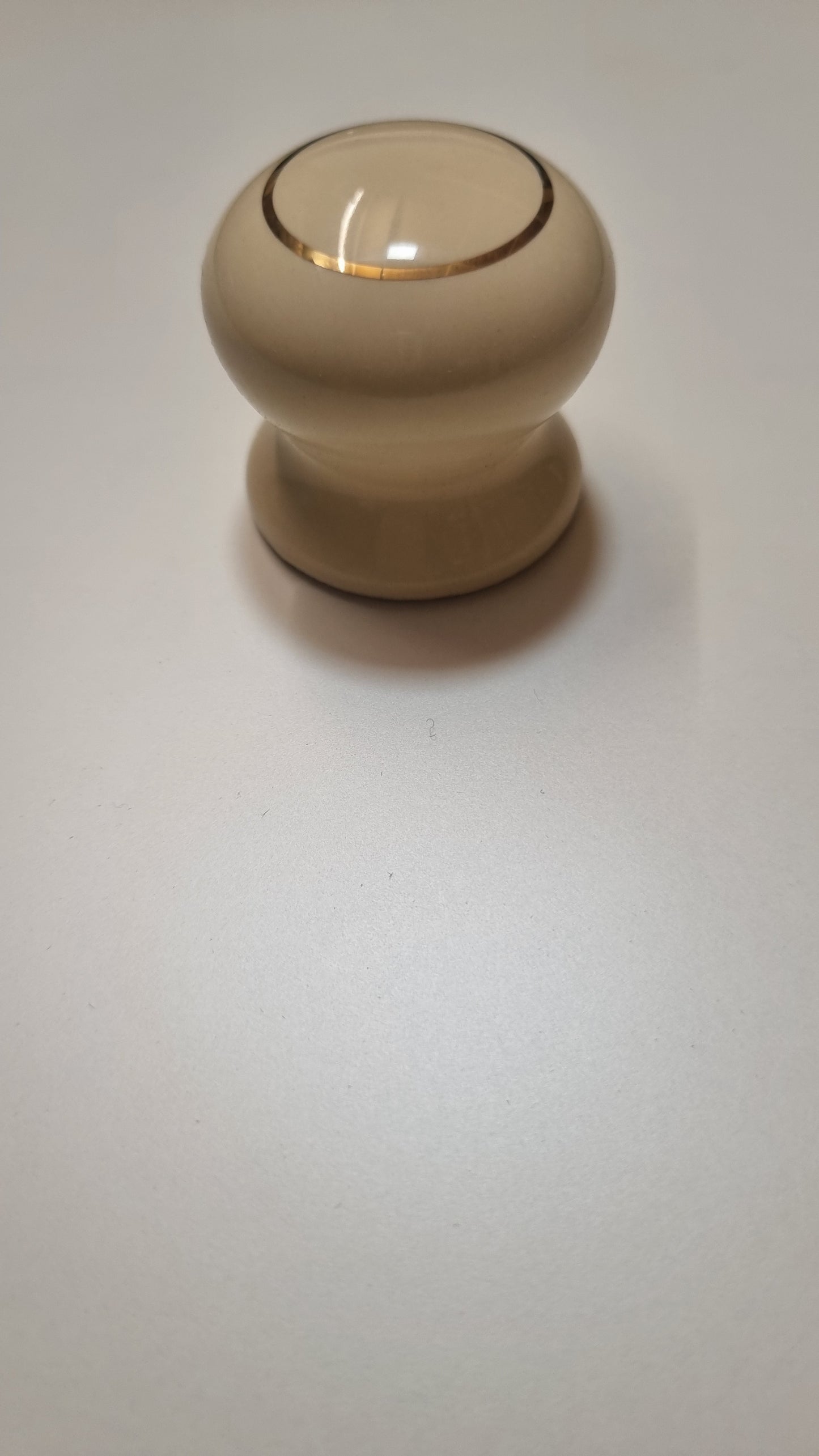 Cream ceramic knob with gold ring, 35mm cupboard door knob PACK 10