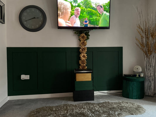 Wall panelling pack complete kit, Shaker style Mdf panelling ideal for feature walls. Complete kit with adhesive